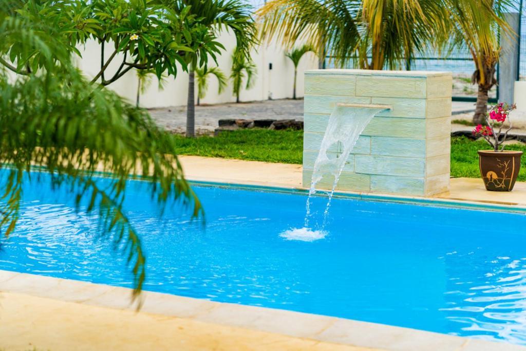Stella Marris Beachfront Villa Pointe aux Sable Kültér fotó